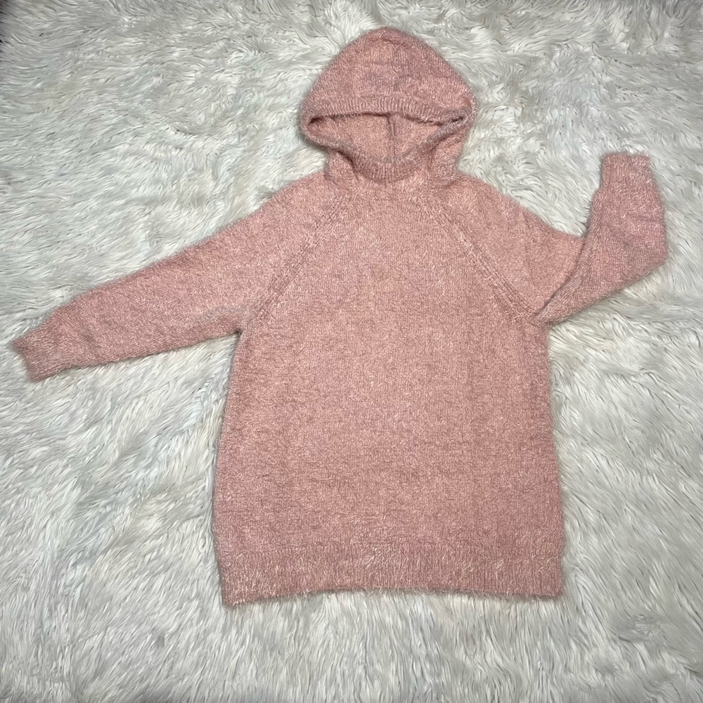 Rare AVON Fuzzy Cozy PINK Hoodie Sweater 3/4 Sleeve